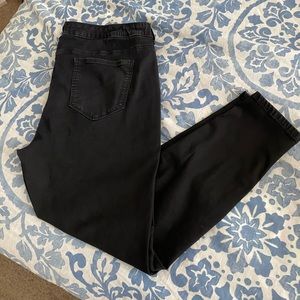 JLo Skinny jeans, dusty black with distressing